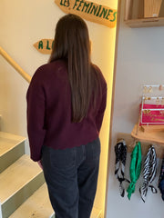 Pull à bordures festonnées