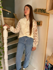Blouse en dentelle écrue