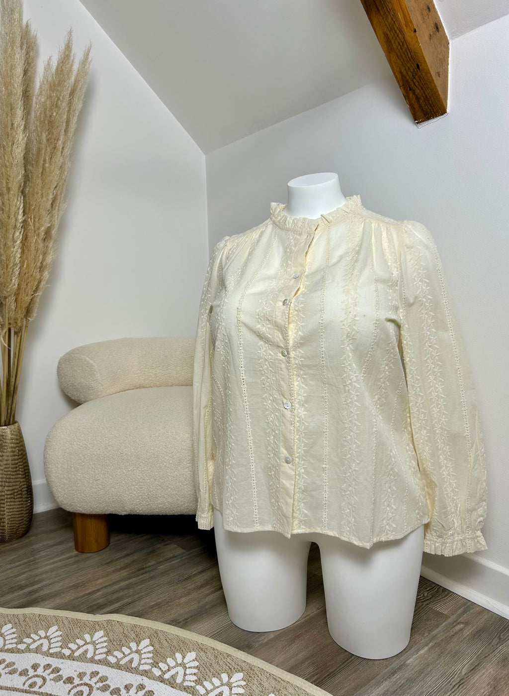 Blouse écru à col victorien - Plus size