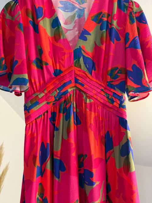 Robe longue rose fleurie