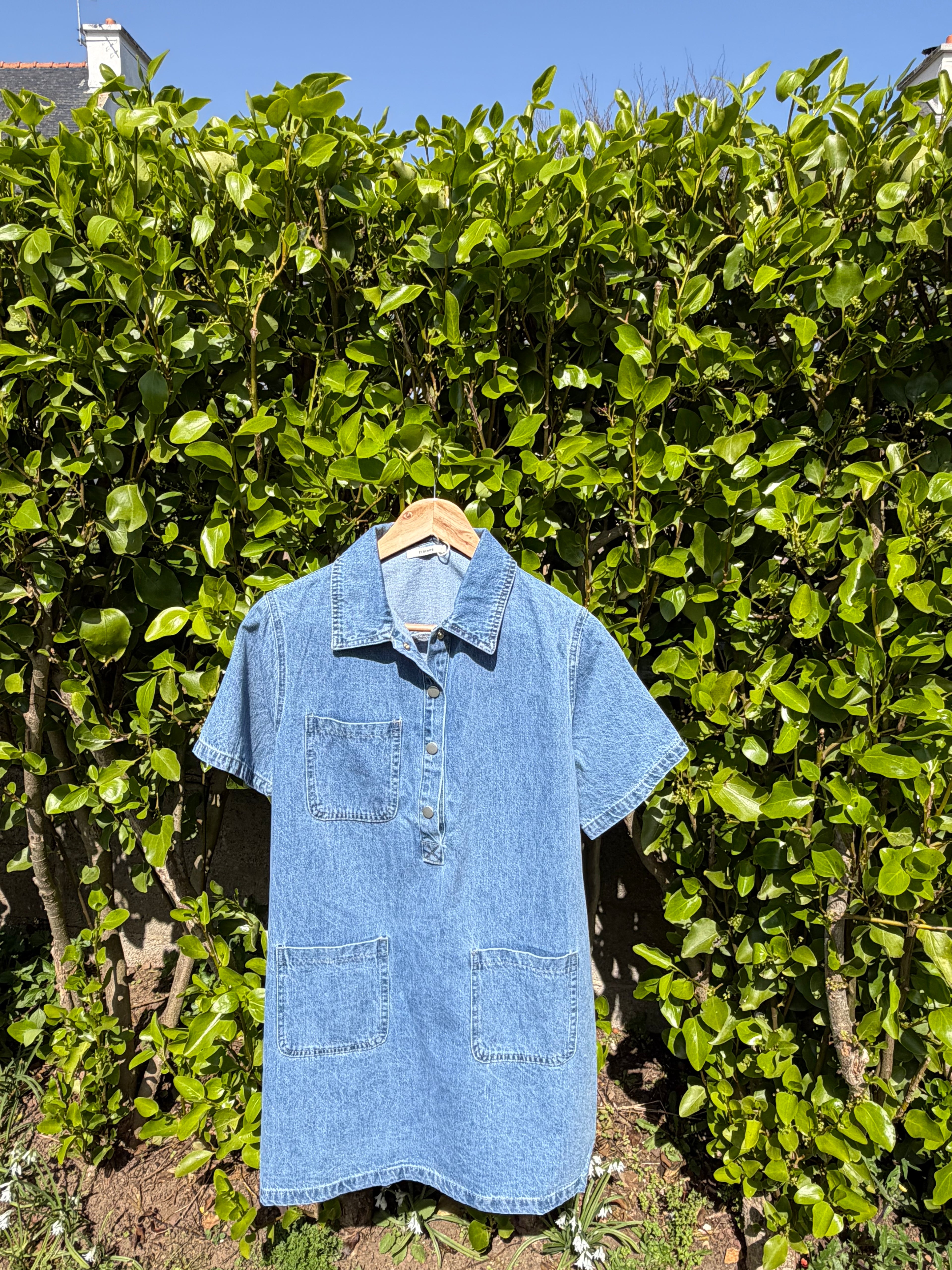 Robe en jean manches courtes