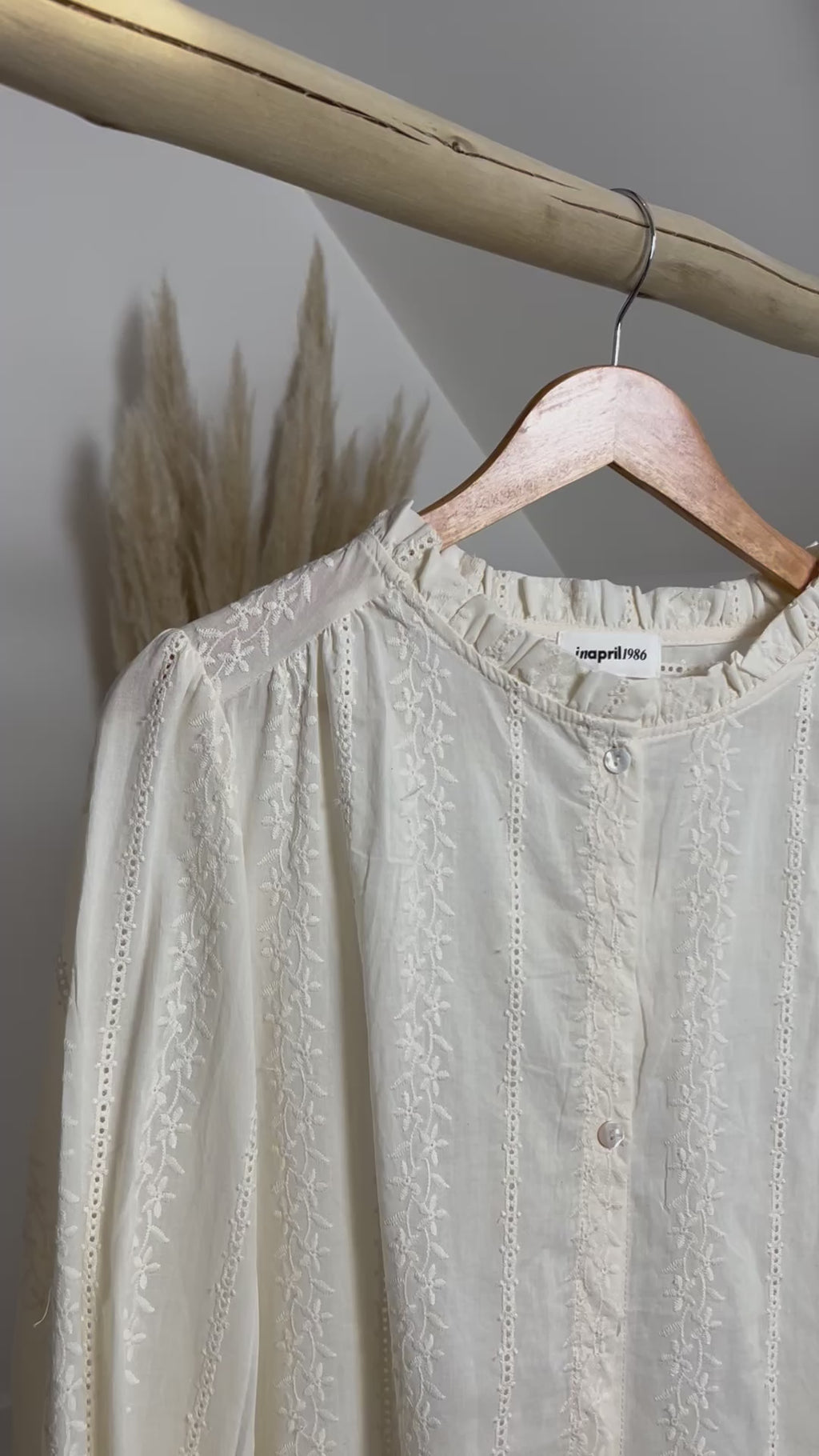 Blouse écru à col victorien - Plus size