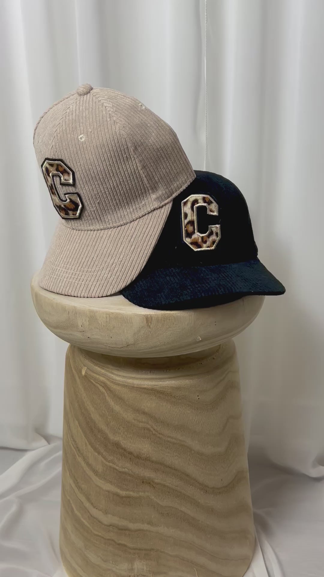 Casquette effet velours
